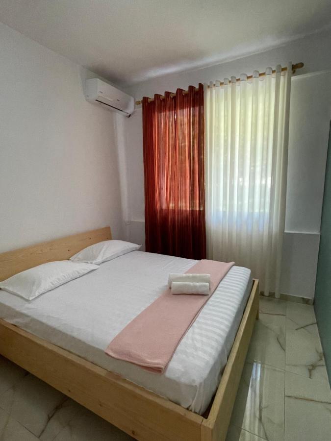 Xho'S Forest Guest House Berat Buitenkant foto